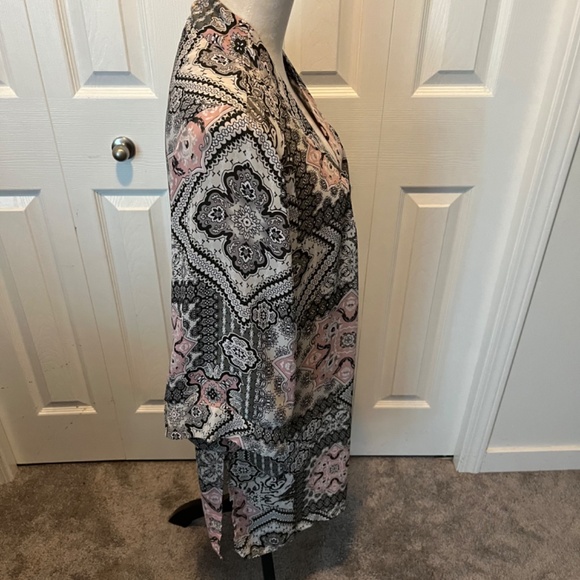 Tahari size L/XL kaftan - Picture 9 of 13